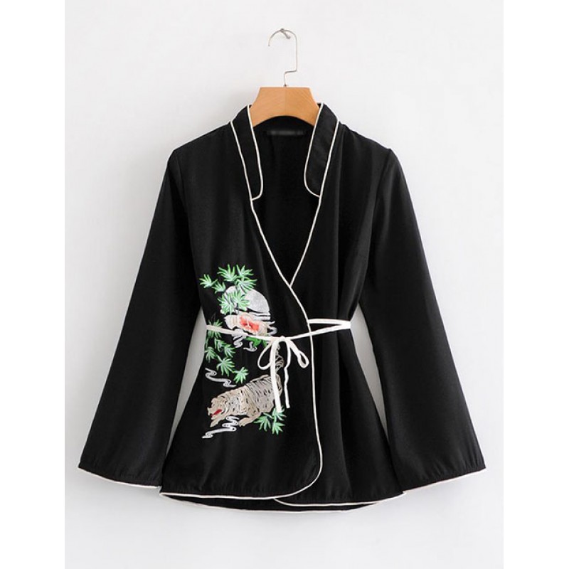 Fashion Black Embroidery Flower Pattern Decorated Blouse