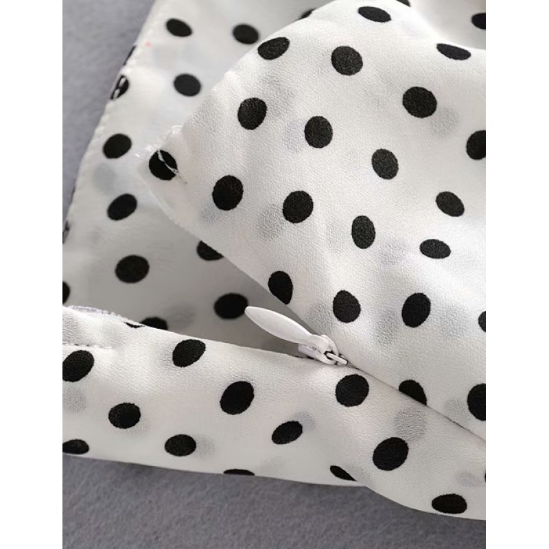 Fashion Black Dots Pattern Design V Neckline Blouse