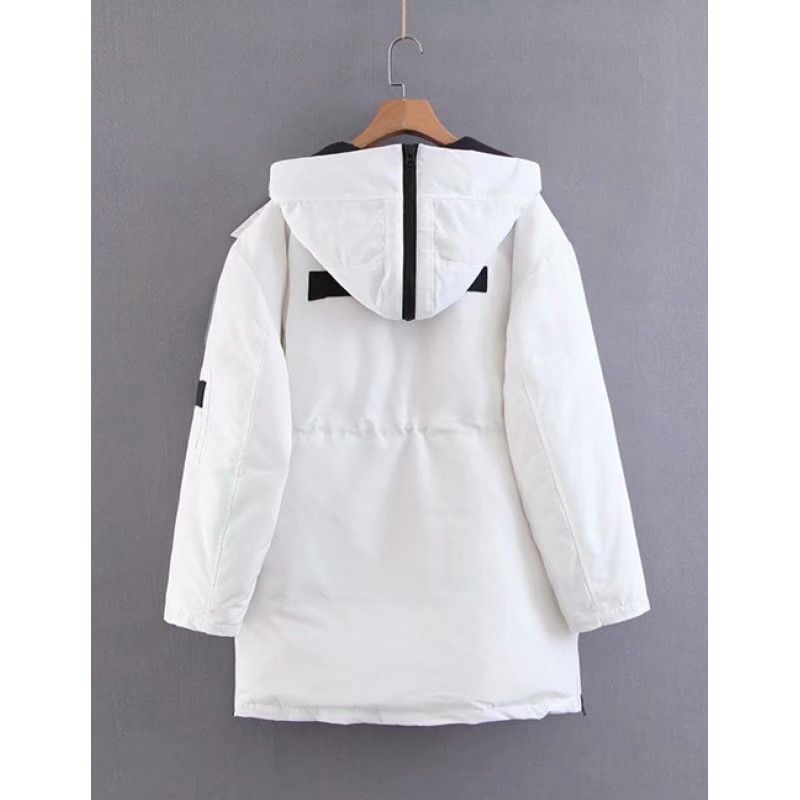 Fashion White Badge Pattern Decorated Down Jacket